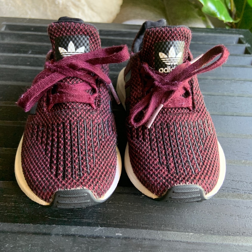 Toddler Adidas swift run shoes